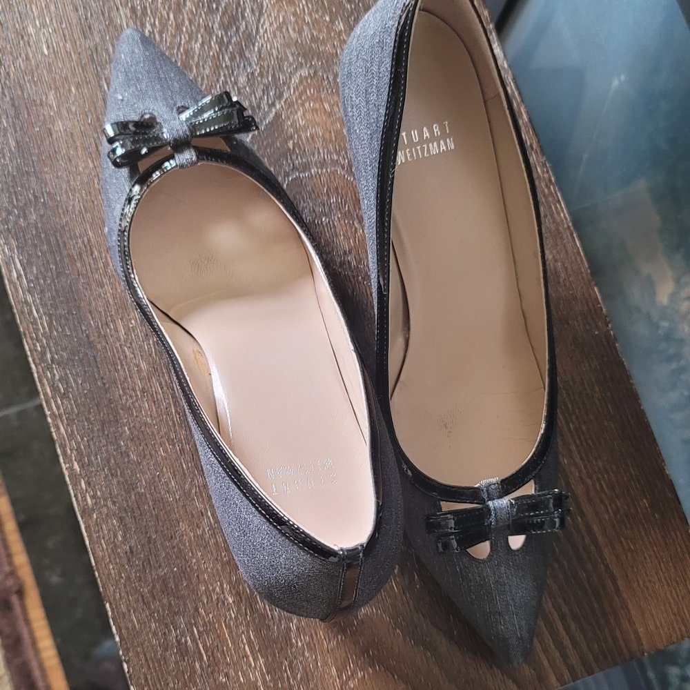 Stuart Weitzman Grey and Blck Trim Kitten Heel Pumps